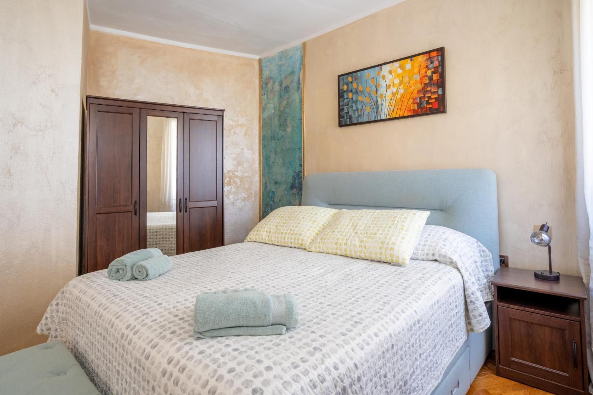 Central Apartments Circolo Rovinj Luaran gambar