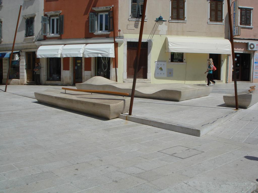 Central Apartments Circolo Rovinj Luaran gambar