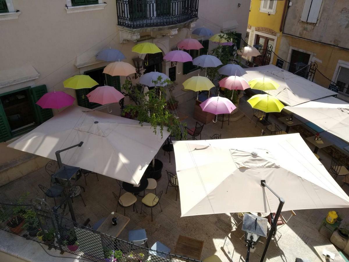 Central Apartments Circolo Rovinj Luaran gambar